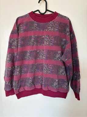 Women’s Vintage Striped Crewneck Sweater